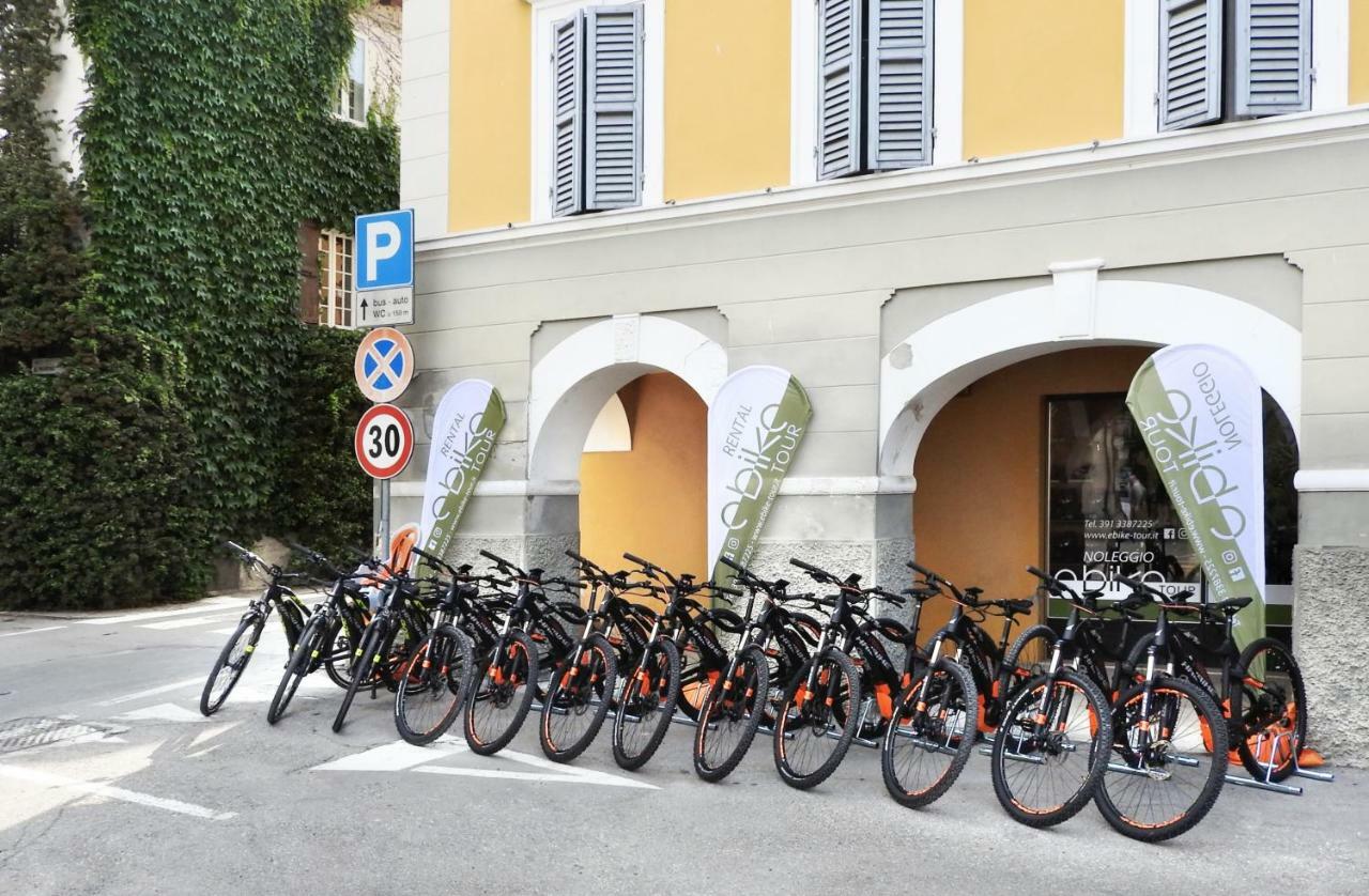 La Locanda del Borgo Torrechiara Exterior foto